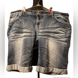 Amethyst Jeans Plus Size Women's Distressed Cuffed Denim Stretch Shorts